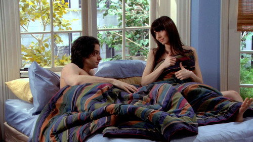 Whitney Season 1 Episode 16 - 48 Hours