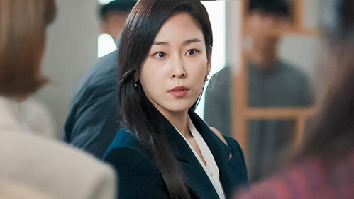 Why Her? Season 1 Episode 7 - Her Moment Of Crisis