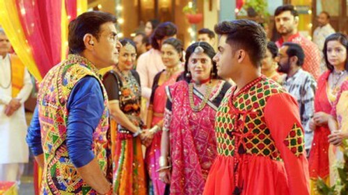 Garba At Bapodara Chawl still