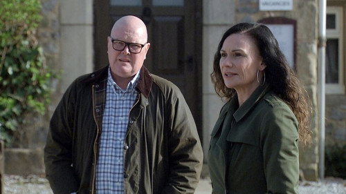 Episode 9044 (Fri 21st May 2021) still