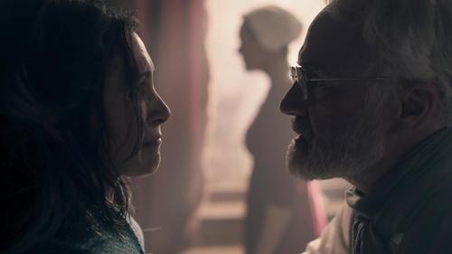The Handmaid's Tale Season 3 Episode 12 - Sacrifice