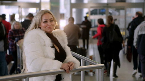 Darcey & Stacey Season 1 Episode 2 - Arrivals and Departures