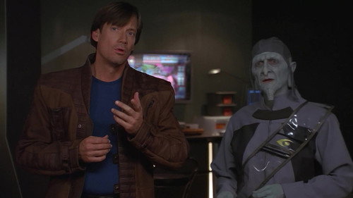 Andromeda Season 5 Episode 11 - Through a Glass Darkly