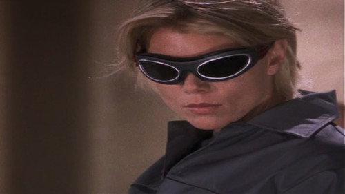 La Femme Nikita Season 5 Episode 2 - A Girl Who Wasn't There