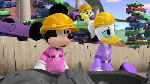 Pete's Junkyard Helpers still