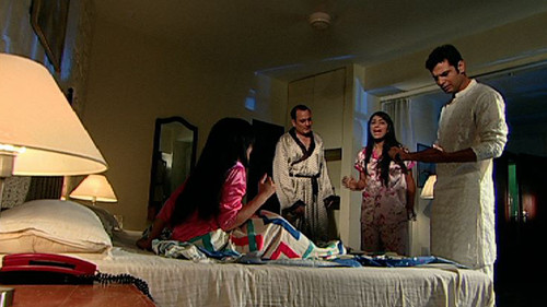 Adaalat Season 1 Episode 4 - Neend Ki Bimari Ya Qatl Ka Bahana
