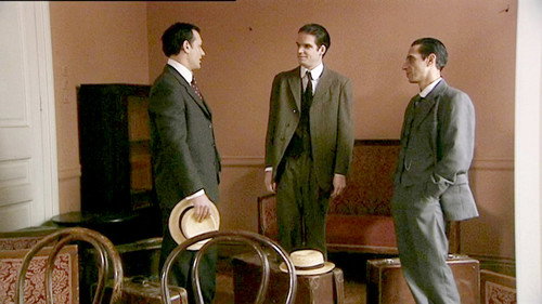 Karyotakis Season 1 Episode 16 - Episode 16