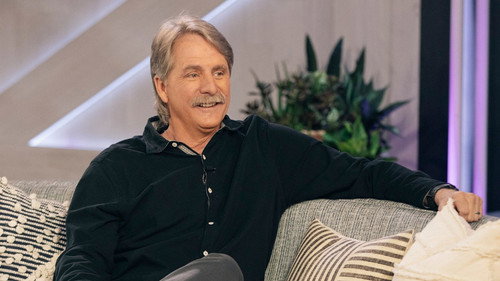 Jeff Foxworthy, Tinashe, Tinx, Olivia Edward still