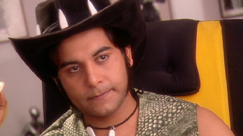 Jassi Doubts Mallika still