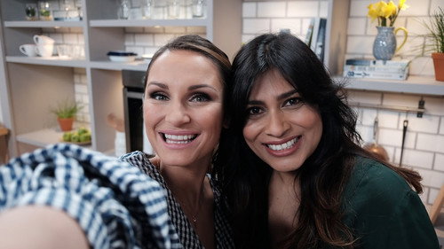 Be Tasty Season 1 Episode 6 - Nisha Katona and Sam Faiers | Korma Wrap