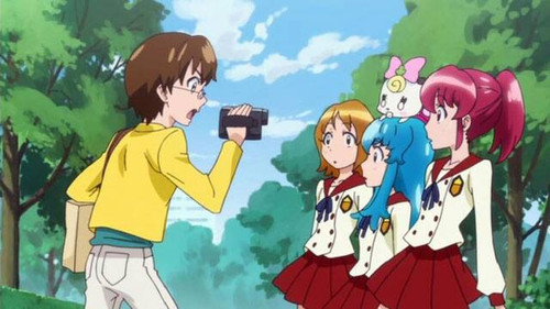 Happiness Charge PreCure! Season 1 Episode 16 - I Am Mass Communication!! I Shall Find All the PreCure's Secrets!!