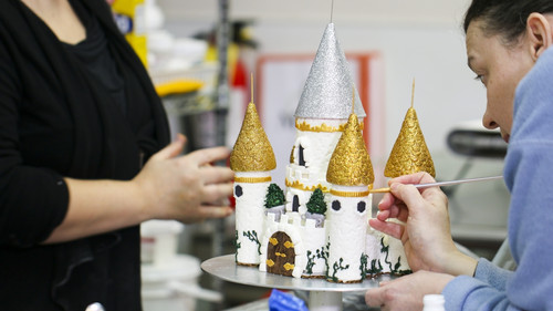 Cake Hunters Season 1 Episode 4 - Double Trouble