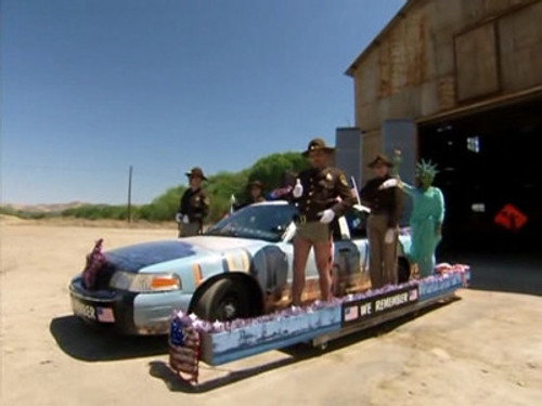 undefined Season 5 Episode 16 - The Parade