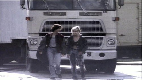 Sisters Season 2 Episode 4 - Living Arrangements