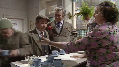 Last of the Summer Wine Season 9 Episode 4 - The Really Masculine Purse
