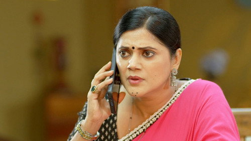 Kadambari Backstabs Dhiren still