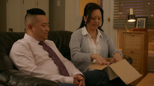 Kim's Convenience Season 3 Episode 8 - To Him It May Concern