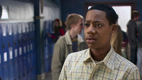Everybody Hates Chris Season 4 Episode 1 - Everybody Hates Tattaglia