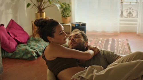 Episode 2011 still