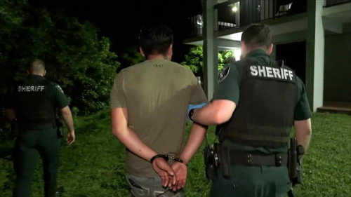 On Patrol: Live Season 4 Episode 18 - Stolen License Plates