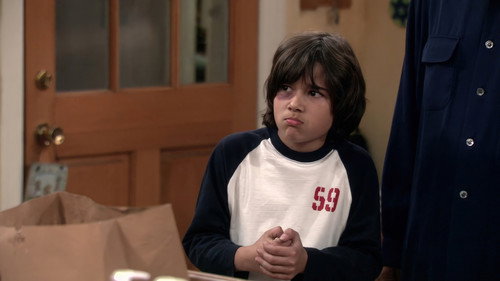 George Lopez Season 3 Episode 20 - The Art of Boxing