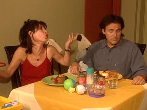 Un gars, une fille Season 5 Episode 2 - Au resto avec Anakin - Les gardiennes - Le cours de vin