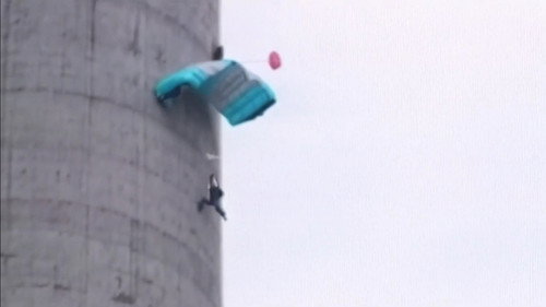 World's Most Amazing Videos Season 4 Episode 7 - Edge of Disaster