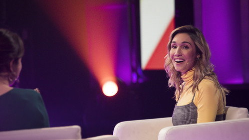 En direct de l'univers Season 10 Episode 8 - Episode 8