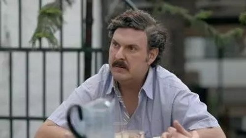Pablo Escobar: The Drug Lord Season 1 Episode 102 - The Motoa are thinking delivered