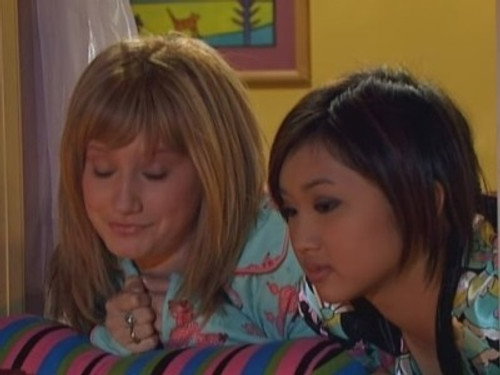 The Suite Life of Zack & Cody Season 1 Episode 13 - Poor Little Rich Girl
