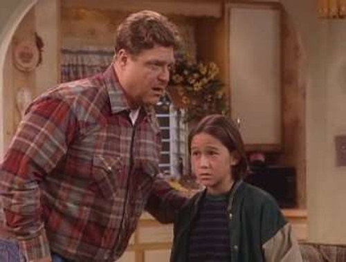 Roseanne Season 7 Episode 18 - Single Married Female