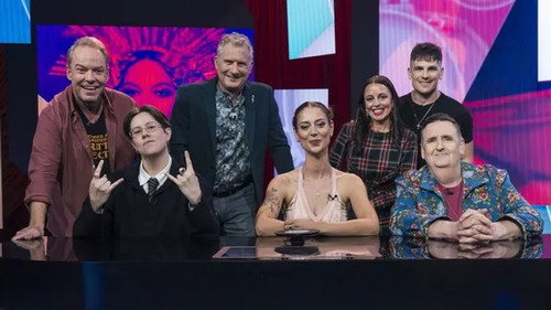 Spicks and Specks Season 13 Episode 1 - Episode 1 Grace Cummings, Michael Paynter, Chloe Petts & Pete Helliar