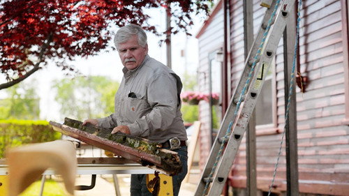 Ask This Old House Season 23 Episode 1 - Bath Accessibility; Wooden Gutter Repair