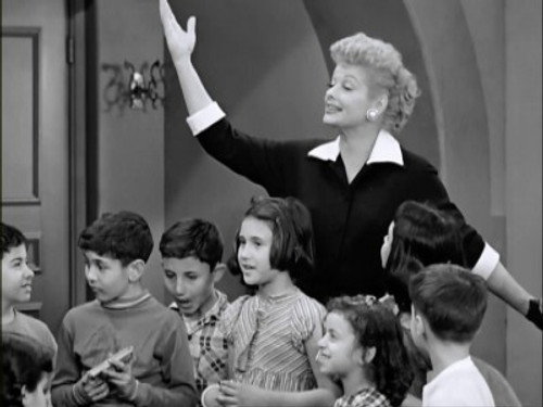 I Love Lucy Season 5 Episode 22 - Lucy Gets Homesick in Italy