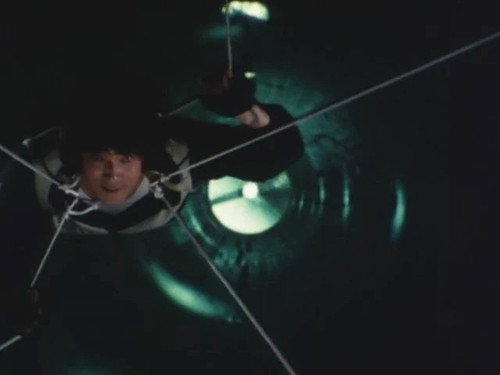 Kamen Rider Season 7 Episode 6 - Help~ The Lovers of the Spider's Nest Mansion