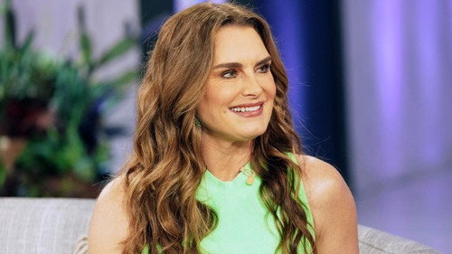 Mario Lopez, Brooke Shields, Echo Kellum still