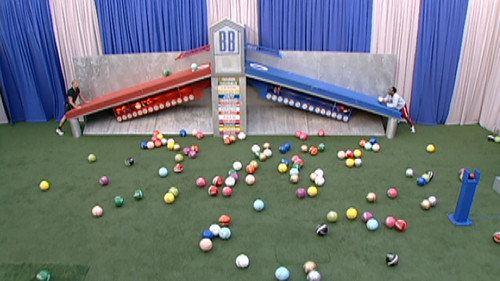 Big Brother Season 13 Episode 16 - Live Eviction #5 & Evicted HGs Battle to Return