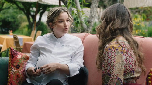 Episode 1216 still