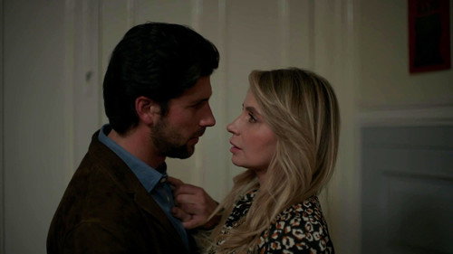 Con esa misma mirada Season 1 Episode 8 - Frente al espejo