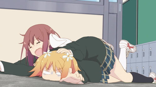 Sakura Trick Season 1 Episode 1 - A Cherry Blossom-colored Beginning / Yakisoba, Verandas, and Girls