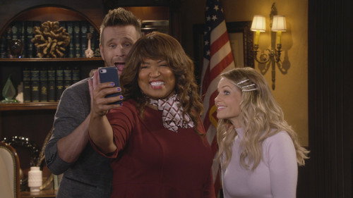 Fuller House Season 5 Episode 6 - The Mayor's Bird