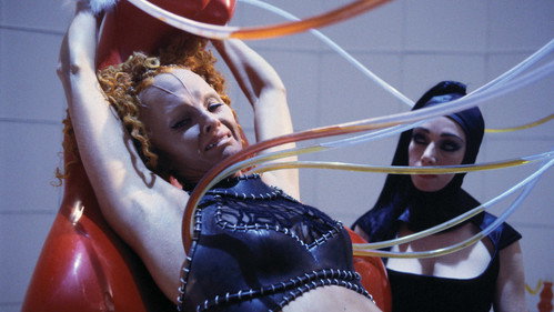 Farscape Season 3 Episode 13 - Scratch 'n Sniff