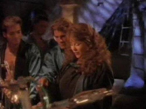 Superboy Season 2 Episode 26 - The Woman Called Tiger Eye