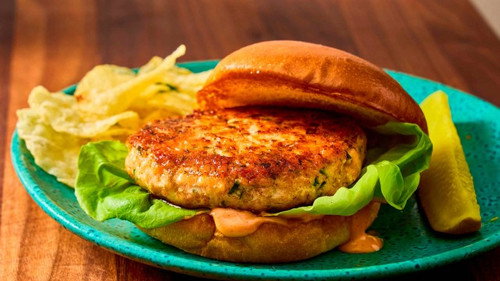 America's Test Kitchen Season 26 Episode 22 - Seafood Stew and Salmon Burgers