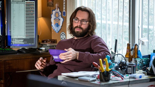 Silicon Valley Season 3 Episode 9 - Daily Active Users