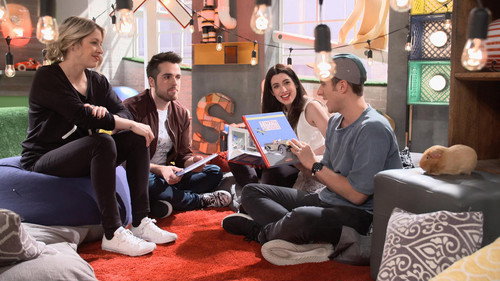 Episode 33 still