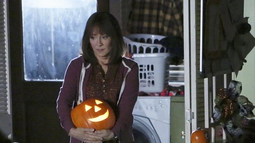 The Middle Season 5 Episode 5 - Halloween IV: The Ghost Story
