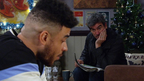 Episode 9197 (Wed 1st Dec 2021) still