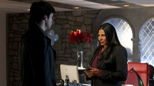 Smallville Season 9 Episode 16 - Checkmate
