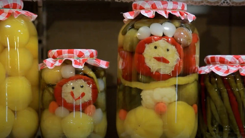 Food Markets: In the Belly of the City Season 1 Episode 2 - Budapest - Központi Vásárcsarnok
